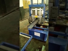 Staal C en het Broodje die van Z Purlin het Controlemechanisme van Machinemitsubishi vormen