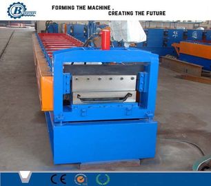Max 15m/min Fast Standing Seam Roll Forming Machine 7.5m*1.2m*1.5m Voor het vormen van dakpanelen