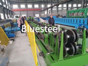C purlin die Machine met 18-20 Posten vormen die Tolerantie ±2mm voor 120300mm Breedte van Grondstof snijden