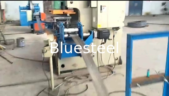 PV-machine voor het vormen van rollen voor zonne-installatie-beugels