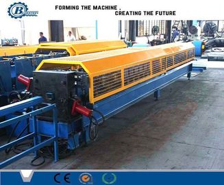 200300mm Kettingoverbrengingsdownpipe Broodje die Machine 380V/50Hz/3Phase vormen