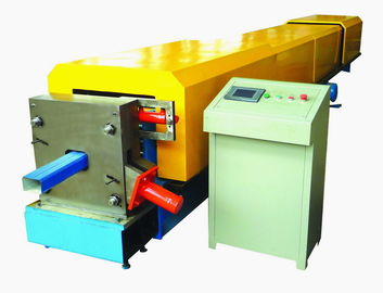 45 Staal materiaal Down Pipe Forming Machine aangedreven door 7.5kw hoofdmotor