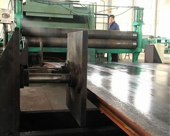 De hoge Nauwkeurigheid sneed aan Lengtelijn met Rol OD van 1200mm Scherpe Nauwkeurigheid ≤1.0mm/m2