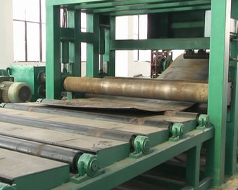 De hoge Nauwkeurigheid sneed aan Lengtelijn met Rol OD van 1200mm Scherpe Nauwkeurigheid ≤1.0mm/m2